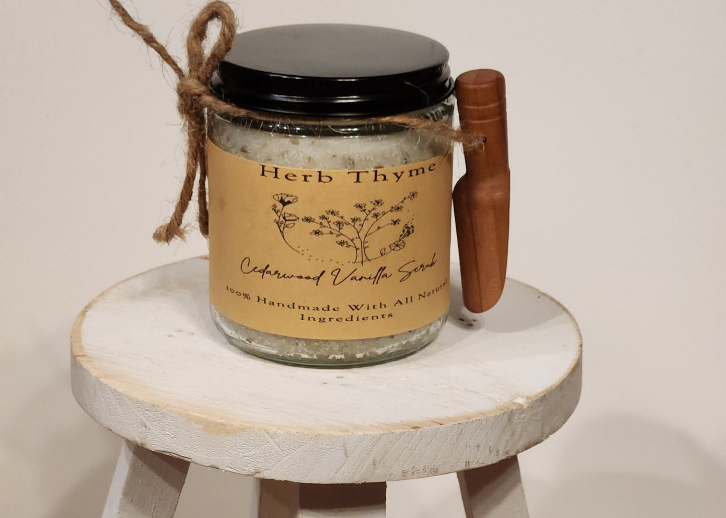 Cedarwood Vanilla Scrub